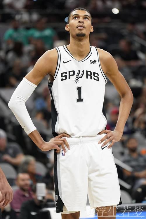 NBA最佳球员是谁？文班自信：字母哥或SGA，但未来属于我